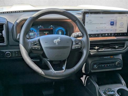 New 2025 Ford Bronco Sport Outer Banks image 18