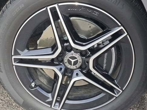 Certified 2026 Mercedes-Benz GLA 250 4MATIC image 11