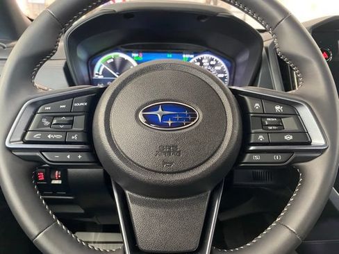Used 2025 Subaru Forester Limited AWD/4WD image 16