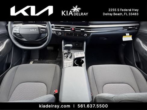 New 2026 Kia Sportage LX FWD image 10