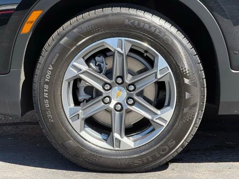 Used 2023 Chevrolet Blazer LT image 11