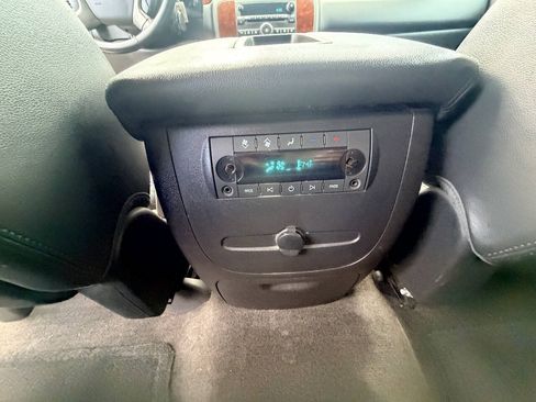 Used 2013 Chevrolet Tahoe LT AWD/4WD image 55