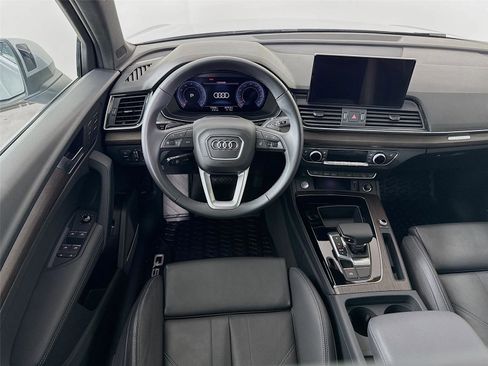 Used 2024 Audi Q5 2.0T Premium Plus w/ Premium Plus Package image 25