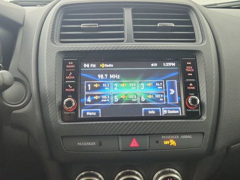 Used 2025 Mitsubishi Outlander Sport ES AWD/4WD image 25