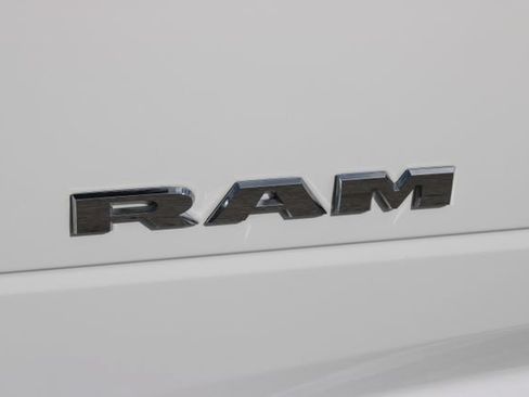 Used 2026 RAM 2500 Big Horn AWD/4WD image 18