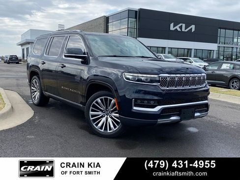 Used 2022 Jeep Grand Wagoneer Series III image 1