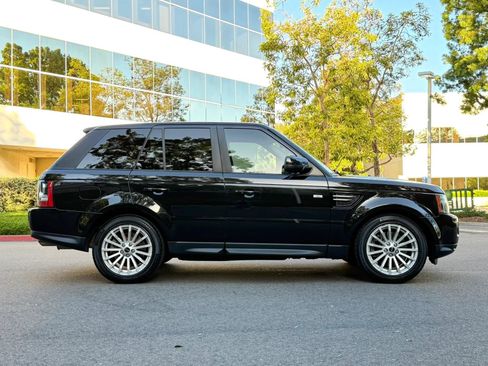Used 2012 Land Rover Range Rover Sport HSE AWD/4WD image 3