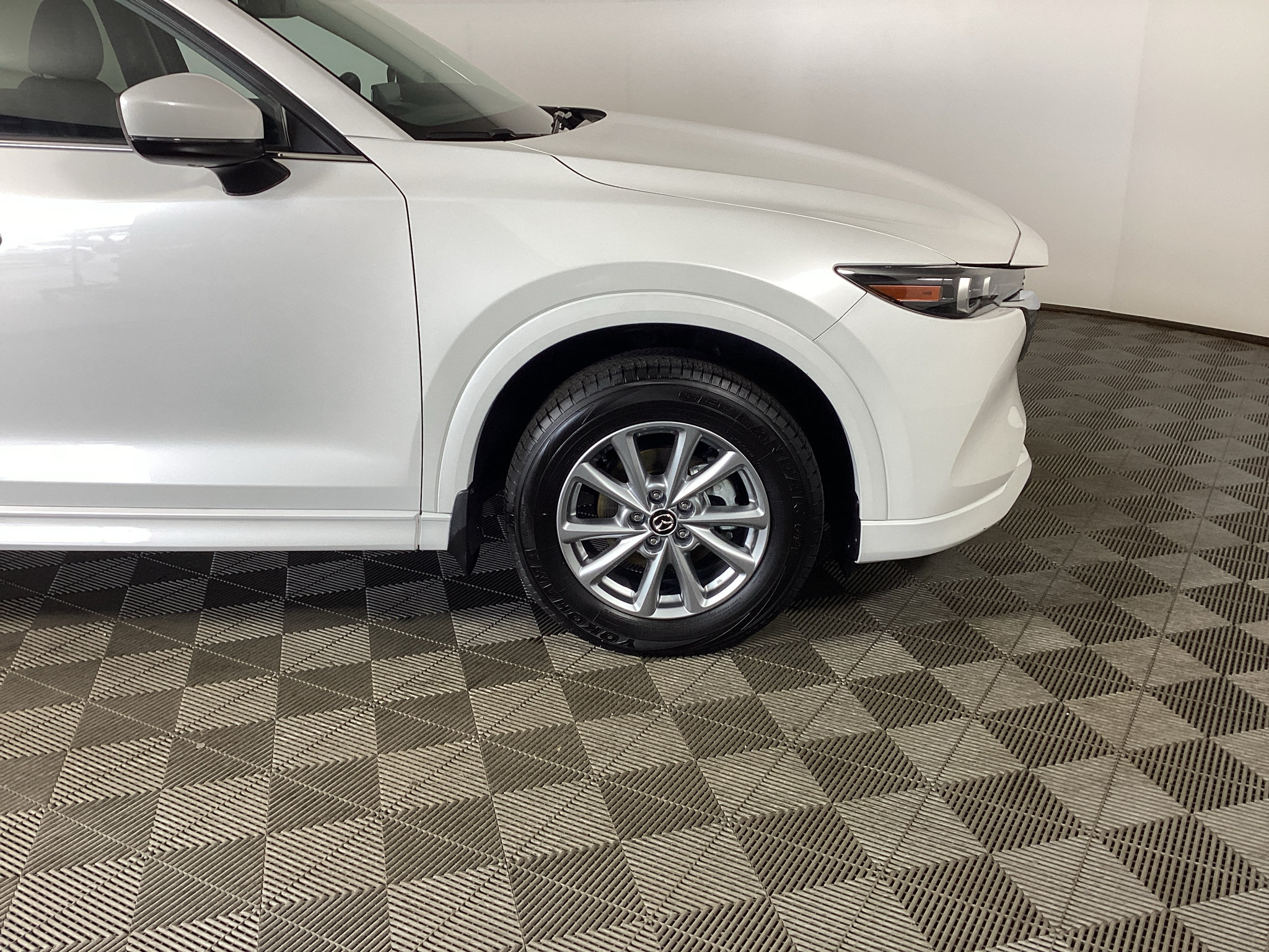 Used 2024 MAZDA CX-5 AWD 2.5 S w/ Preferred Package image 7