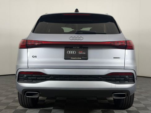 Used 2025 Audi Q5 Premium AWD/4WD image 10