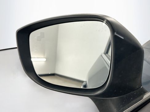 Used 2025 MAZDA CX-5 Carbon Edition image 16