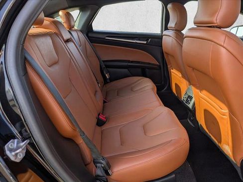 Used 2019 Ford Fusion Titanium FWD image 20