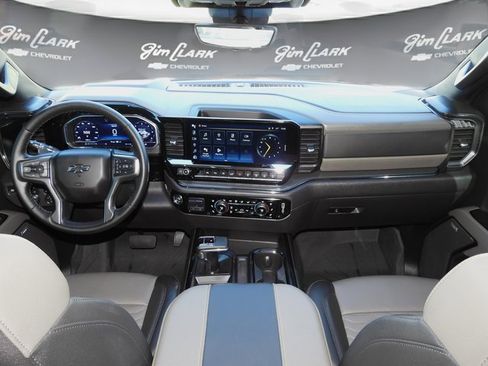 Used 2024 Chevrolet Silverado 1500 ZR2 w/ Technology Package image 48