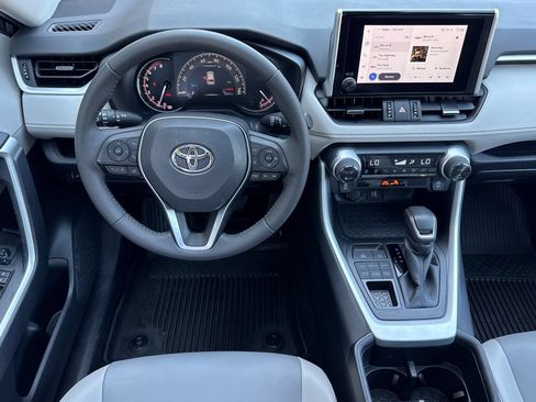 Certified 2025 Toyota RAV4 XLE Premium AWD/4WD image 19