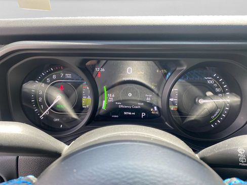 Used 2024 Jeep Wrangler Unlimited Rubicon 4xe AWD/4WD image 20