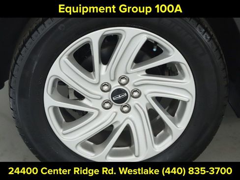 Certified 2023 Lincoln Corsair Standard image 12