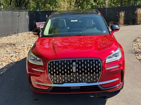 New 2025 Lincoln Corsair Grand Touring w/ Equipment Group 301A image 8