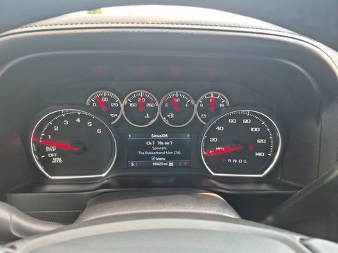 Used 2021 Chevrolet Silverado 1500 LTZ w/ LTZ Premium Package AWD/4WD image 13