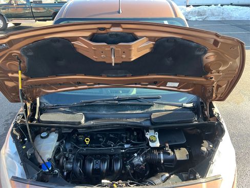 Used 2014 Ford Transit Connect XLT image 14