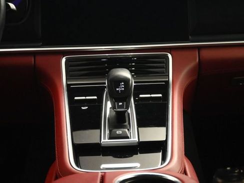 Used 2023 Porsche Panamera Platinum Edition RWD image 38