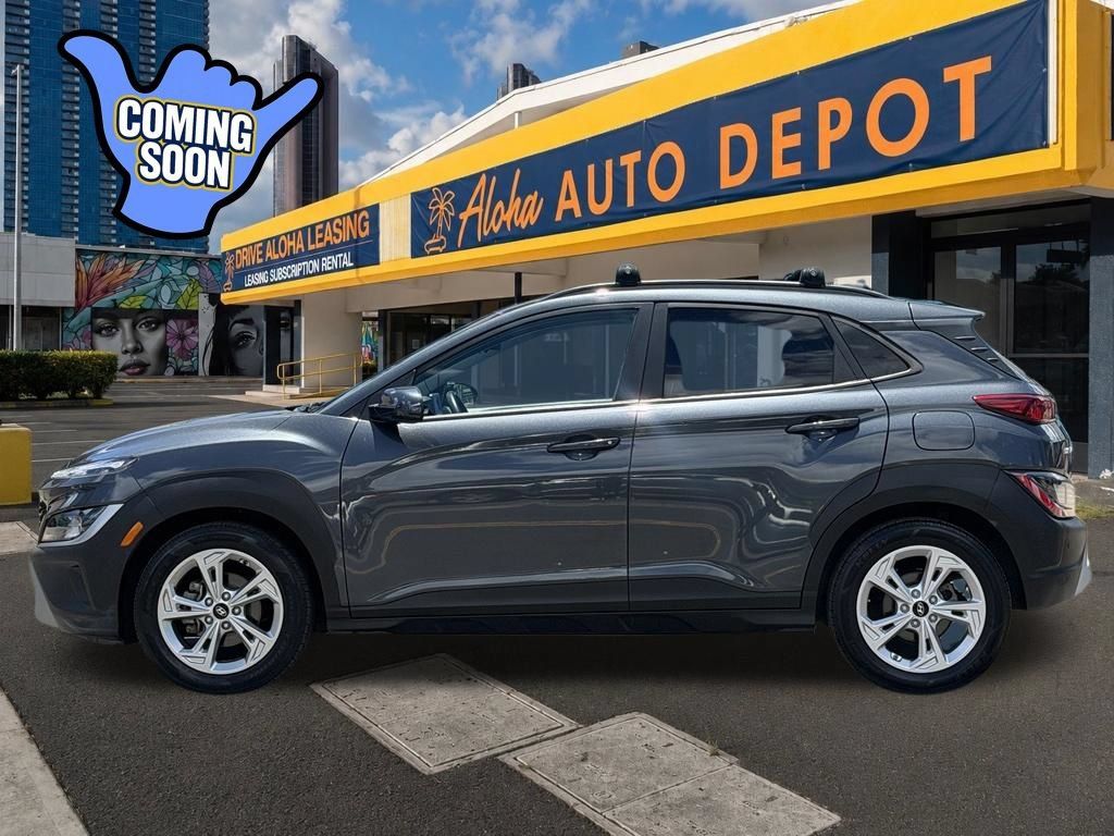 Used 2022 Hyundai Kona SEL w/ Convenience Package FWD image 2
