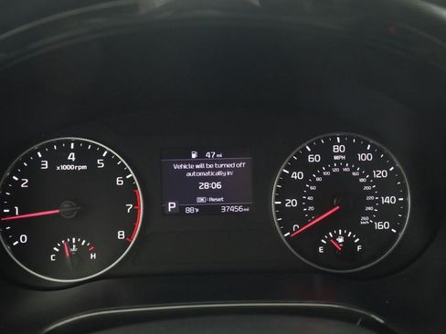 Used 2023 Kia Seltos S FWD image 12