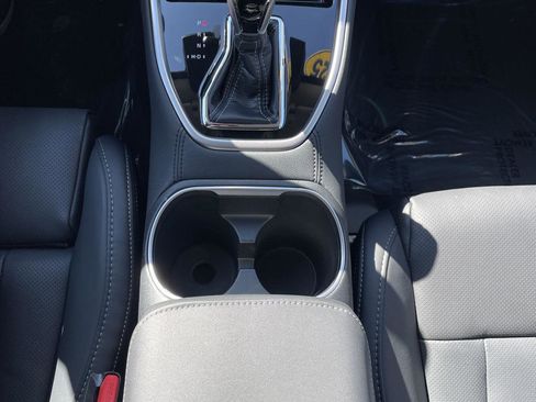 Used 2025 Subaru Outback Limited XT image 20