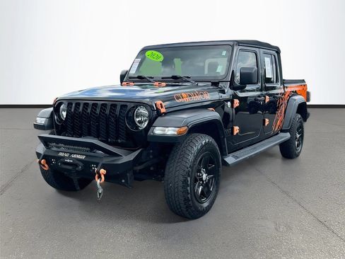 Used 2020 Jeep Gladiator Sport w/ Quick Order Package 24S AWD/4WD image 3