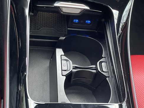 Certified 2024 Mercedes-Benz CLE 300 4MATIC Coupe image 33