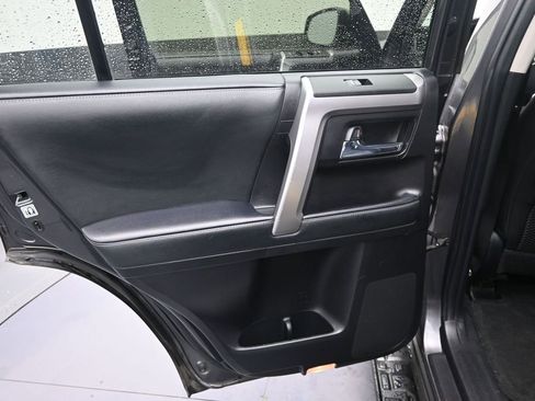 Used 2020 Toyota 4Runner SR5 Premium AWD/4WD image 26