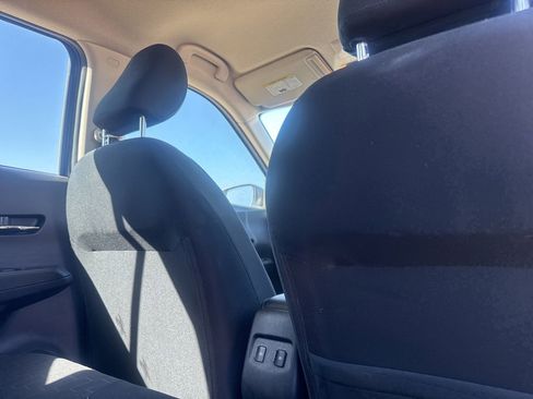 Certified 2024 Nissan Kicks SV image 29