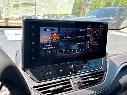 New 2026 Nissan Altima 2.5 SR FWD image 34