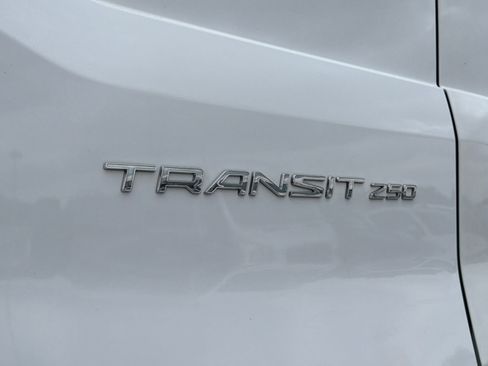 Used 2024 Ford Transit 250 148 Medium Roof RWD image 9