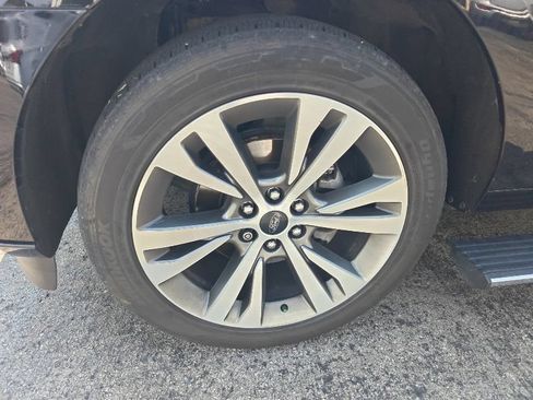 Used 2020 Ford Expedition Platinum AWD/4WD image 11