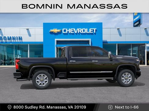 New 2026 Chevrolet Silverado 2500 High Country w/ High Country Premium Package AWD/4WD image 6