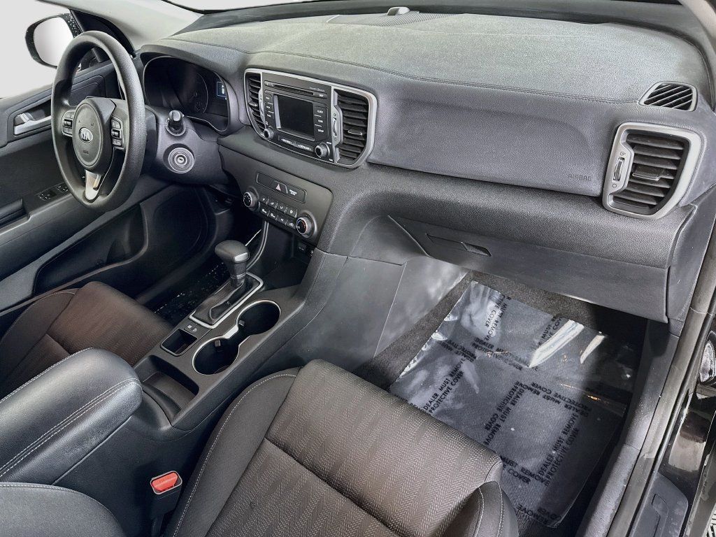 Used 2019 Kia Sportage LX FWD image 29