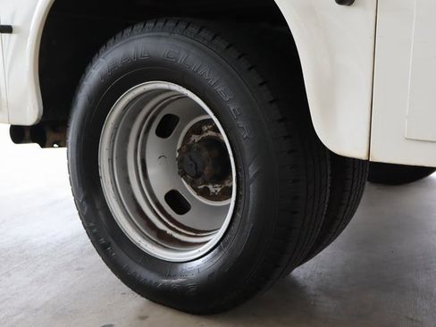 Used 2012 Ford F350 XL w/ XL Value Pkg image 14