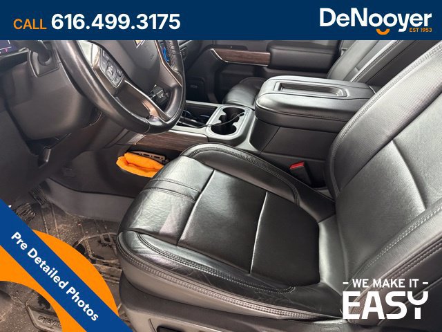 Used 2020 Chevrolet Silverado 2500 High Country w/ LPO, Dark Essentials Package AWD/4WD image 11
