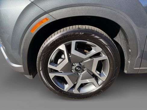 Certified 2025 Hyundai Palisade SEL image 9