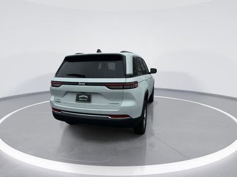 New 2026 Jeep Grand Cherokee Laredo AWD/4WD image 7