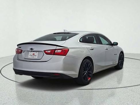 Used 2018 Chevrolet Malibu LT w/ Redline Edition FWD image 6