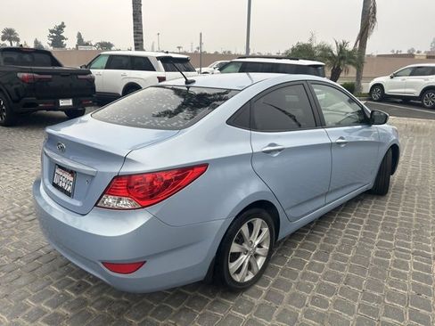 Used 2013 Hyundai Accent GLS w/ Premium Pkg image 3