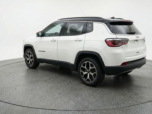 Used 2025 Jeep Compass Limited AWD/4WD image 6