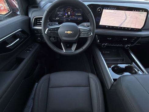 New 2026 Chevrolet Suburban LT w/ Comfort Package image 11