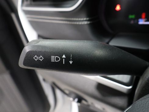 Used 2023 Jeep Grand Cherokee Altitude image 41