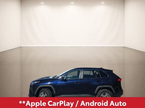Used 2022 Toyota RAV4 XLE w/ Convenience Package image 3