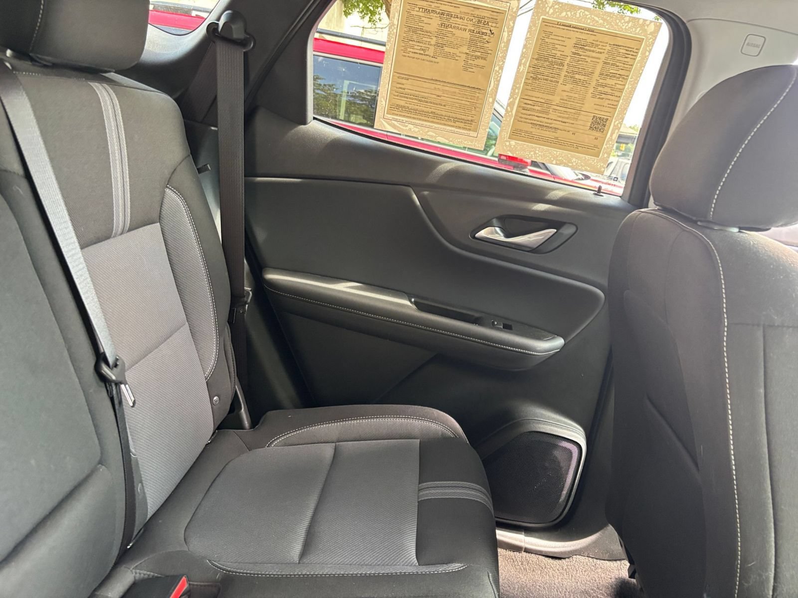 Used 2025 Chevrolet Blazer LT FWD image 31