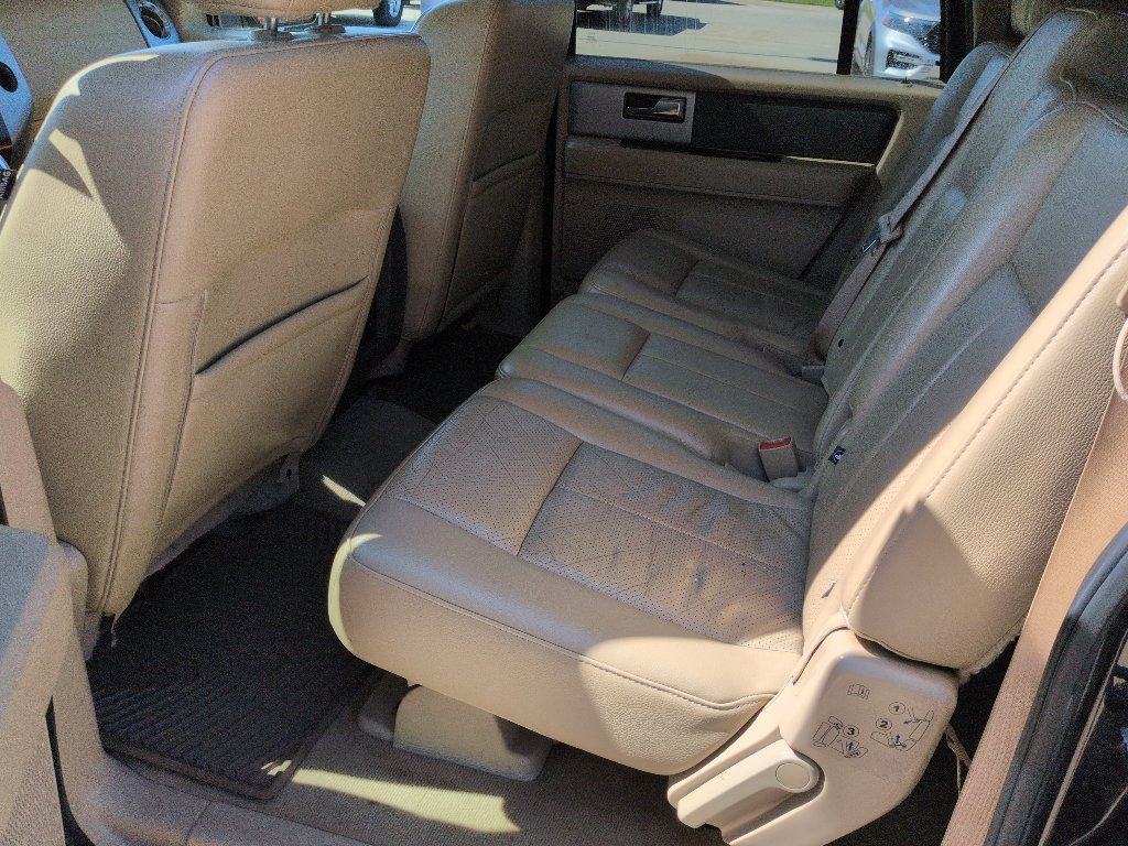 Used 2014 Ford Expedition EL XLT w/ Equipment Group 202A AWD/4WD image 28