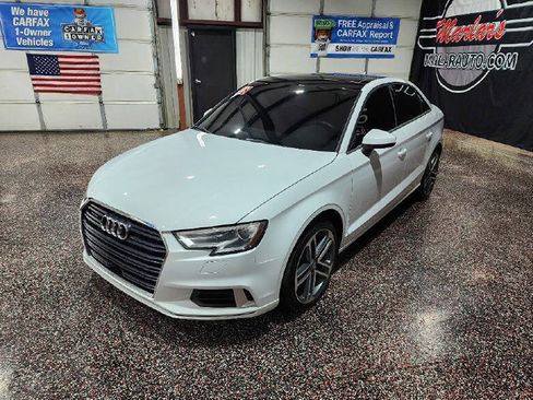 Used 2018 Audi A3 2.0T Premium w/ Convenience Package image 3