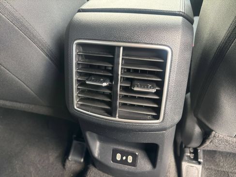 Used 2026 Kia Sportage LX FWD image 21