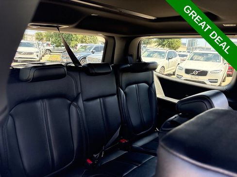 Used 2023 Jeep Wagoneer 4WD w/ Premium Group I image 11